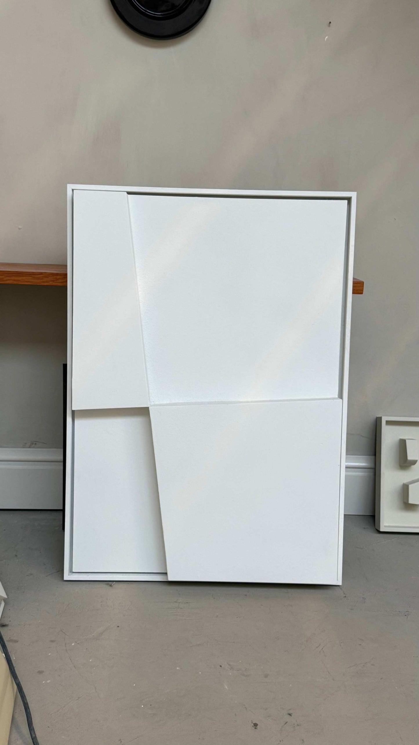 #6.1 - 85 x 60 cm - White