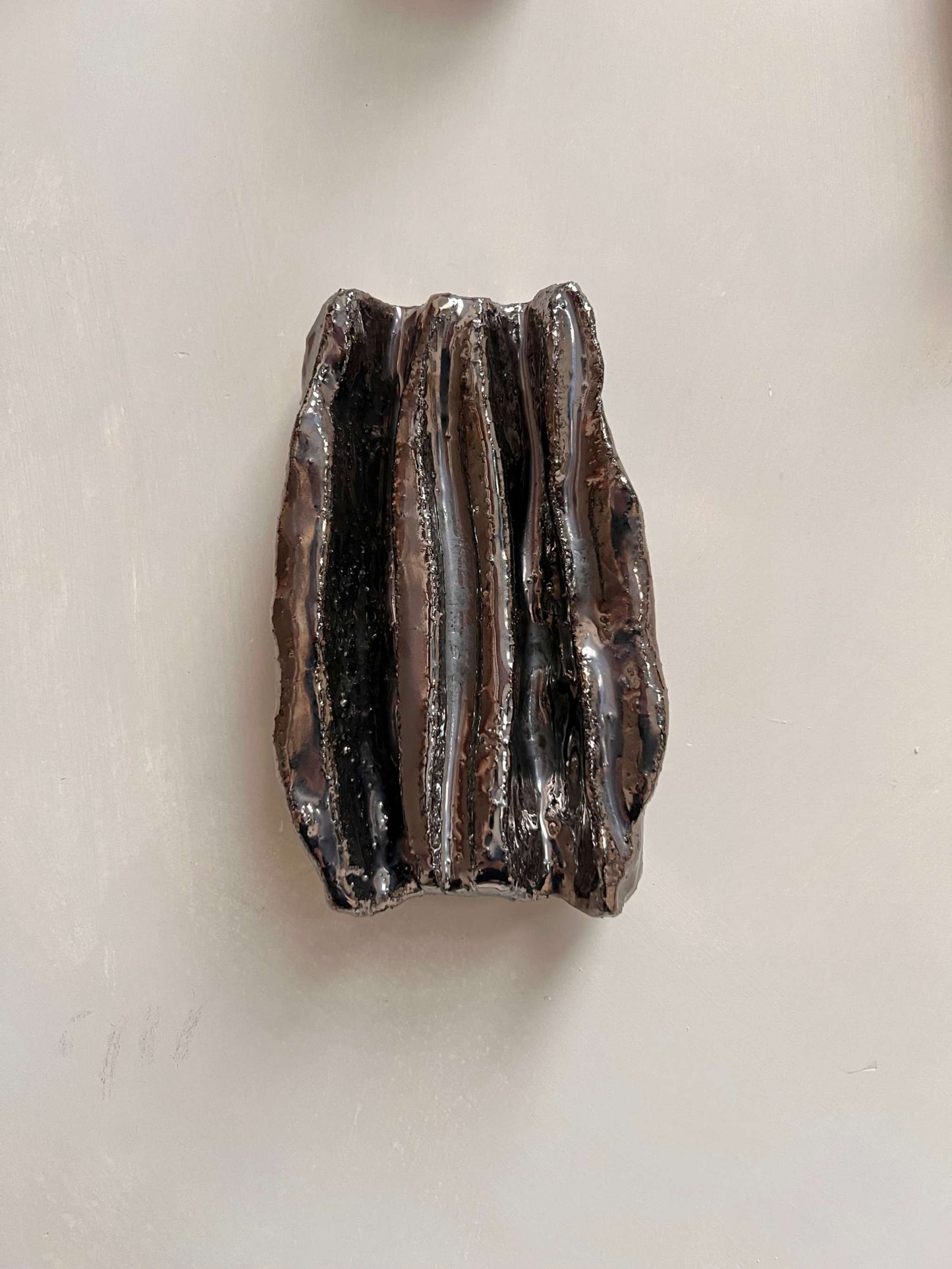 OBJETS DE NOYER - METAL 04