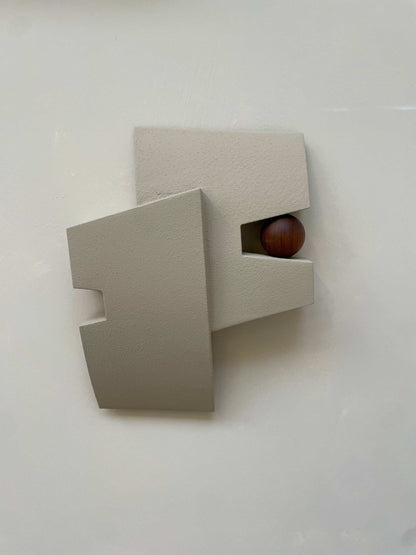 JOSEPH artwork from PLAY collection, made of biodegradable PLA, sand texture finish, eco-painted, size 30x24 cm.