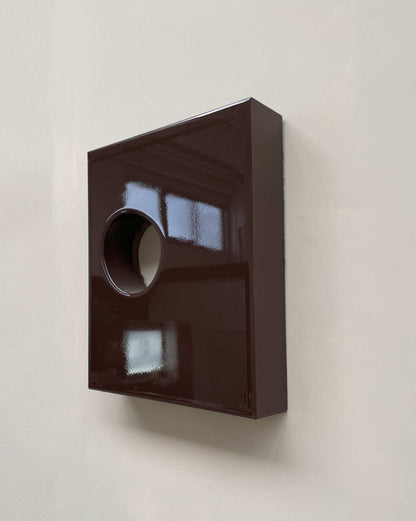 HOLE-IN-ONE - EGGPLANT artwork made from PLA with eco-paint finish and unique authenticity certificate.