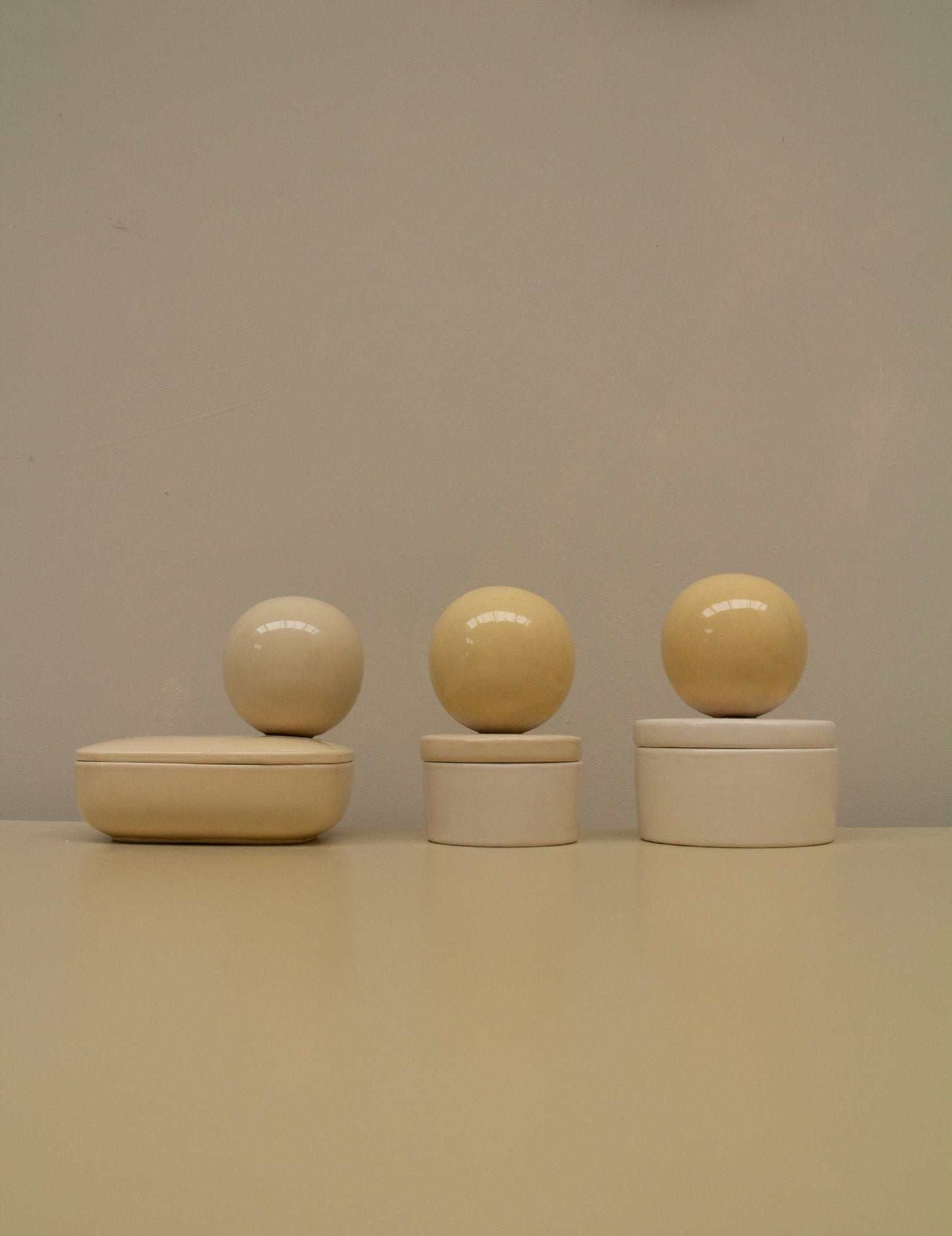 Ceramic box 'BOULE' • SET of 3 • Vanilla 01