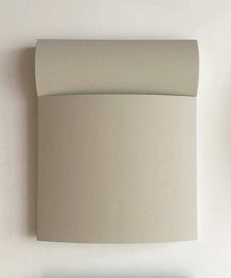 22.09 Ibis artwork in gray, sand-textured finish, biodegradable plant-based PLA material.